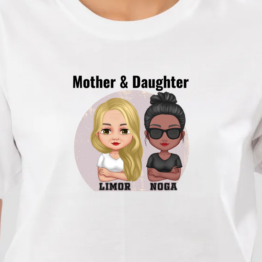 חולצה MOTHER & DAUGTHERחולצה MOTHER & DAUGTHERהחולצה הזאת פשוט מושלמת עבור האמא המהממת שלכם. תהיו מקוריים עם הפרינט המושלם שלכם ושל אמא, ניתן לבנות אונליין קירקטורה של אמא ושלכן בהתאמה אישית, סוג חולצה ועוד. בוא